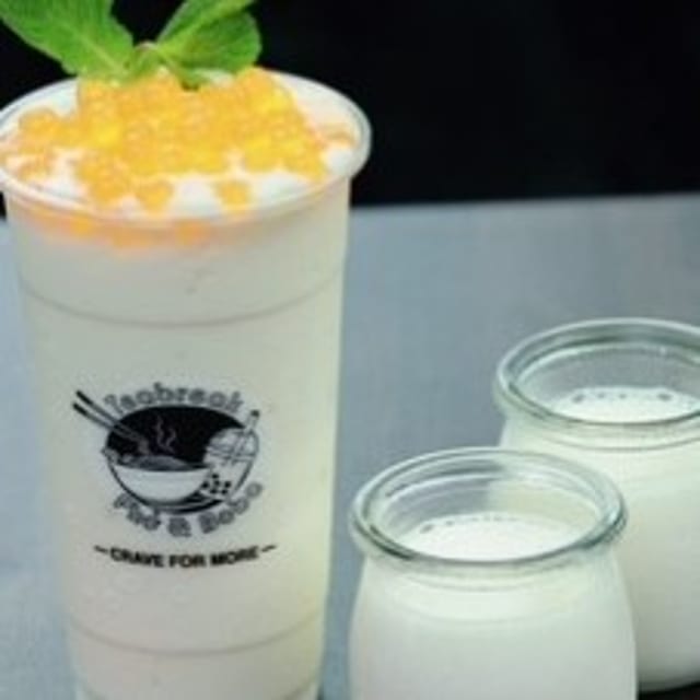 S11. Yogurt Freeze.