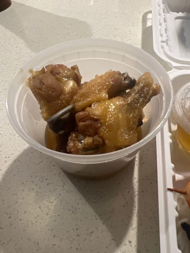 Ap5.Chicken Wings W/ Fish Sauce.