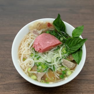 B6. Create Your Own Bowl Pho