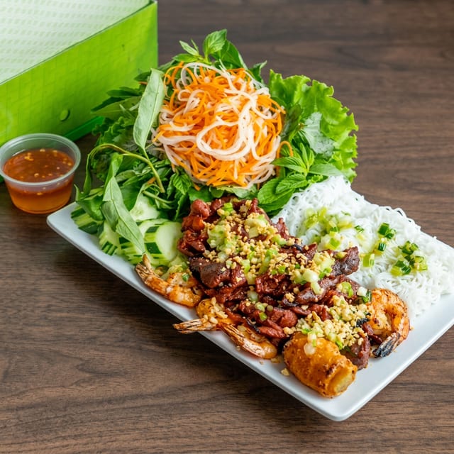 Ws5. Tea break Rice Paper Wraps Grilled Shrimp,.